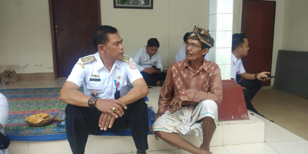 Melayat Kerumah Duka, Perbekel sampaikan Turut Berduka Cita